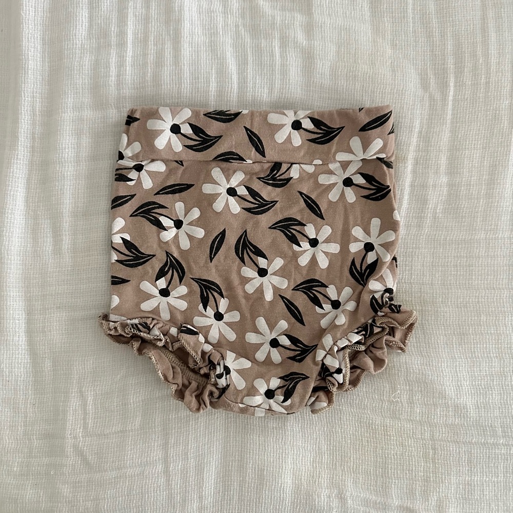 Neutral Floral Bloomers - Baby